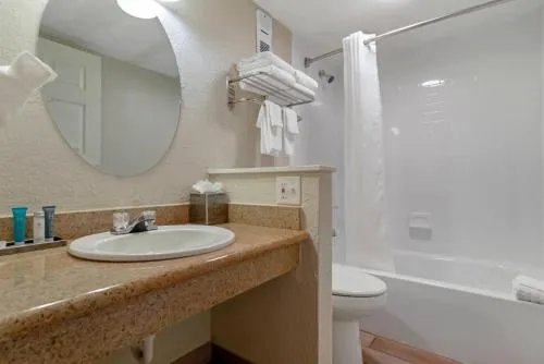 Inn on Destin Harbor, an Ascend Collection Hotel photo 6