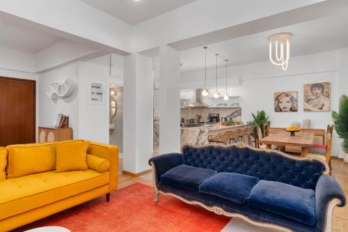 4BR Athens Gem Balcony & Stunning City Views