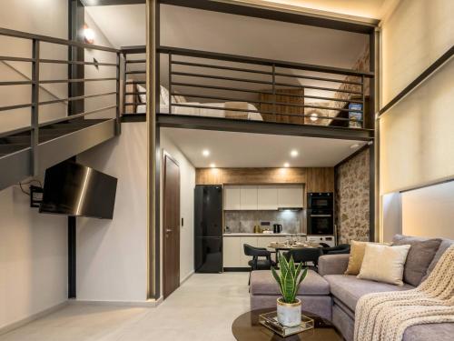Omian Opal Modern Exclusive Group Stay & Rooftop