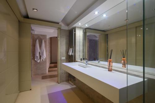 Rasella Boutique Stay