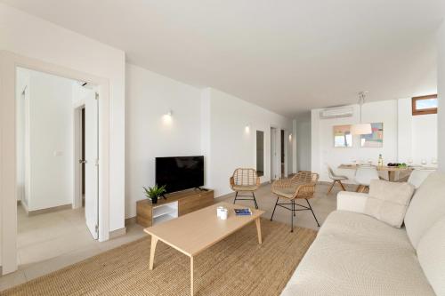 Villa Los Altos Tabaiba 7A by Escape Home