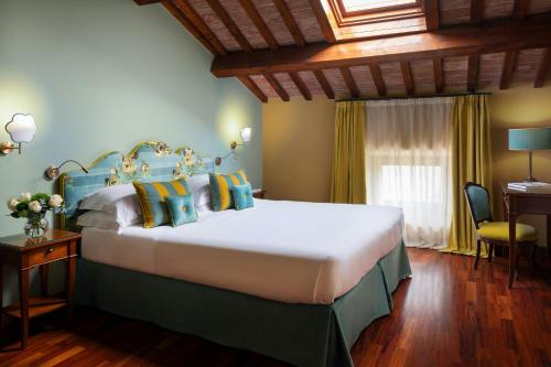 Villa Michelangelo Vicenza – Starhotels Collezione — Bedroom