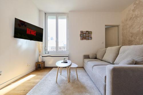 The Winter, Netflix, Downtown, Quiet & Comfortable