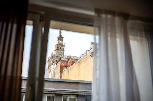 Super Central Modern Flat #Palace View #55''Smart TV #Fast Wi-Fi #Metro