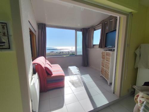 Appart T2 en front de mer - chambre séparée -parking- terrasse couverte