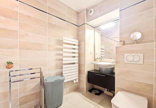 Nestor&Jeeves - CASA GAMBETTA - Close sea