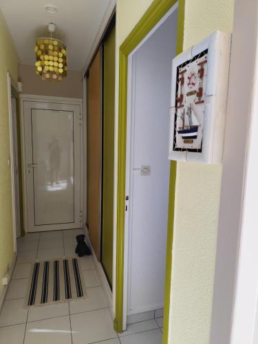 Appart T2 en front de mer - chambre séparée -parking- terrasse couverte