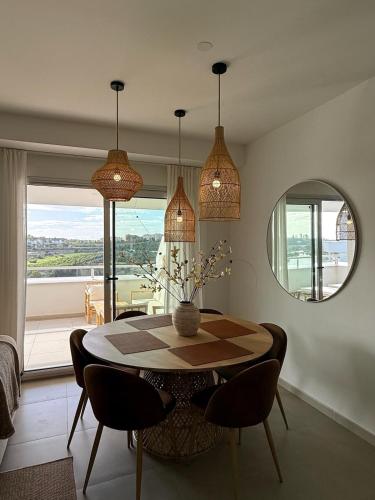 Cancelada Estepona - Modern 3-bedroom apartment with great views