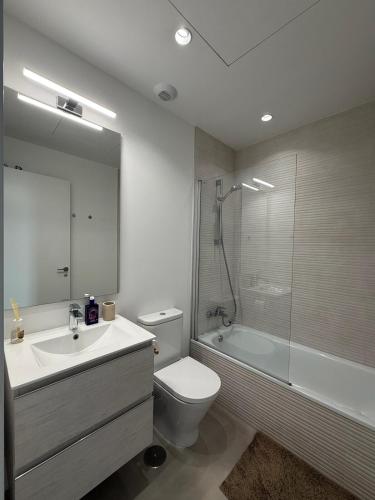 Cancelada Estepona - Modern 3-bedroom apartment with great views
