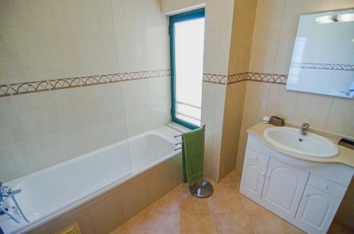 Dalia by Algarve Holidays