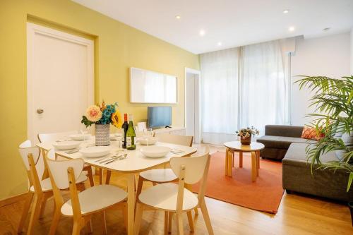 Spacious apartment in Sant Gervasi