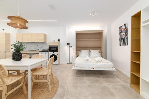 ApartUP Cabanyal Station B