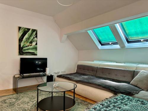 Alia Loft Room