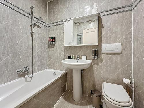Sea View 2BR 2BA - 4 min Palais - Ideal Cannes Film Festival Stay photo 13
