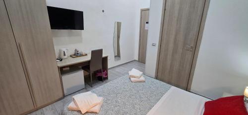 381 Rooms stay Napoli