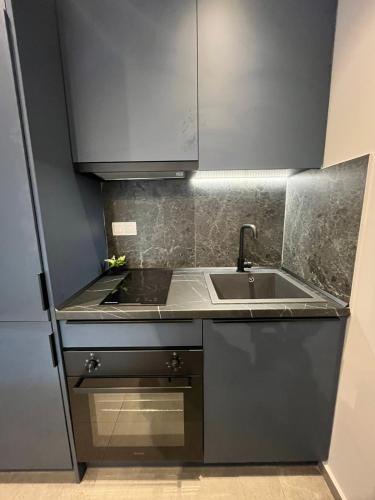 LUMEN Luxury Studio Station Analipsi