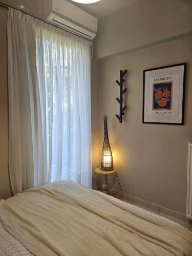 Apartment with Large Veranda 12min Center 10min Beach