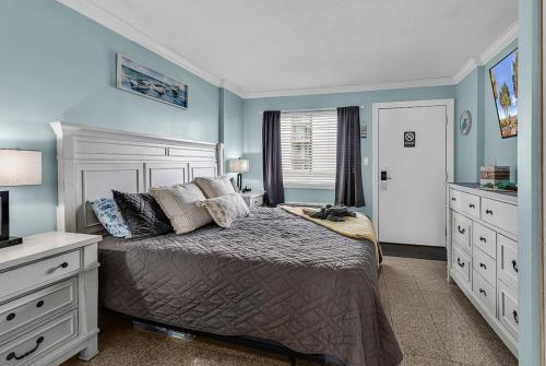 Ocean View 1BR King Suite wBalcony on the Beach photo 101