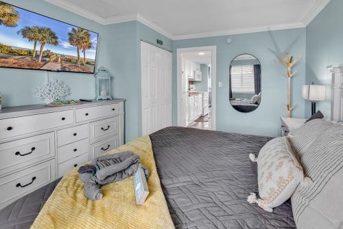 Ocean View 1BR King Suite wBalcony on the Beach photo 111