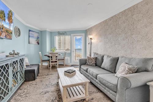 Ocean View 1BR King Suite wBalcony on the Beach photo 115