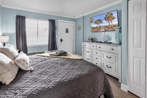 Ocean View 1BR King Suite wBalcony on the Beach photo 146