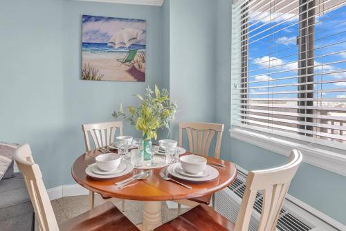 Ocean View 1BR King Suite wBalcony on the Beach photo 71