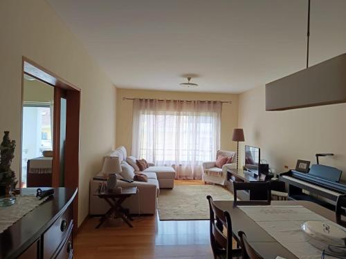 Allegro Room