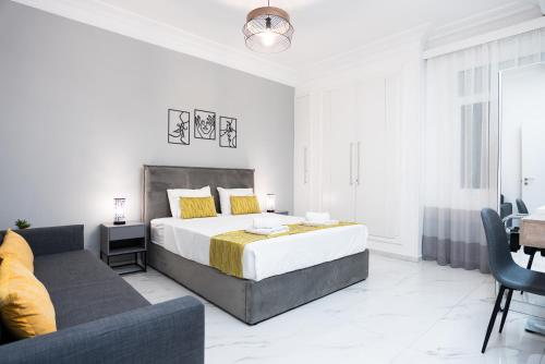 Syntagma Luxury Suites