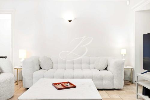 Villa Anna for 10 people with a pool and garden
