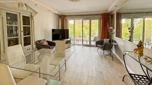 Comfortable and fully equiped two bedroom apartment