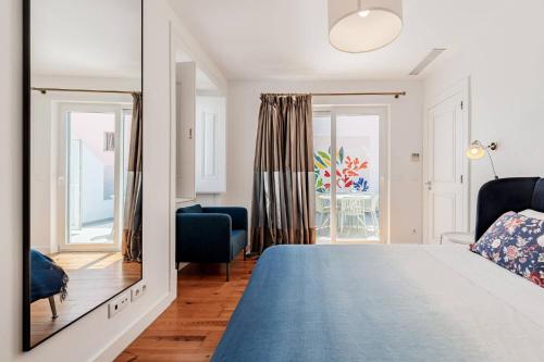 PN48 brith apartment over Cascais roof, 120m2 close from beach and restaurant