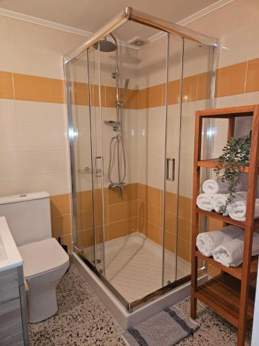 Apartment with Large Veranda 12min Center 10min Beach