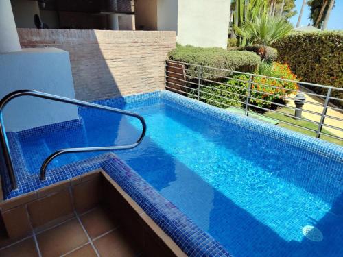 Luxury 3 Bedrooms, Private Heated Pool - EHHouse photo 19