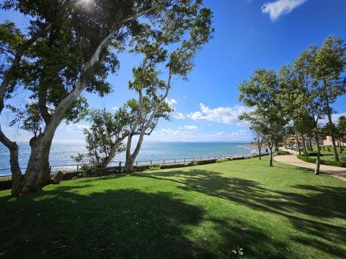 Luxury 3 Bedrooms, Private Heated Pool - EHHouse photo 41