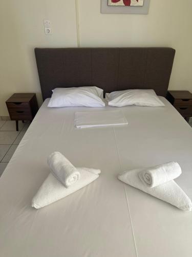 Luxury Beach House 2