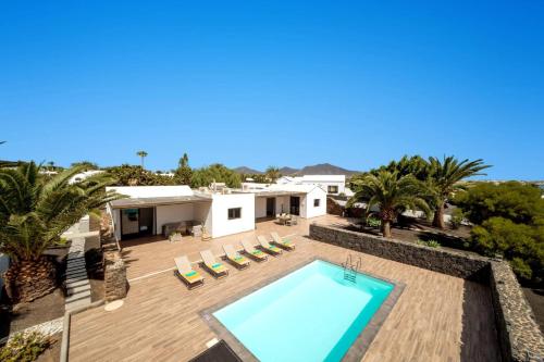 Villa Taiga by Villa Plus
