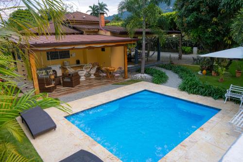 Villa Rosalía Jarabacoa con Piscina Climatizada