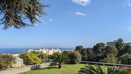 Studio avec Terrasse - Piscine - Tennis - Gardien
