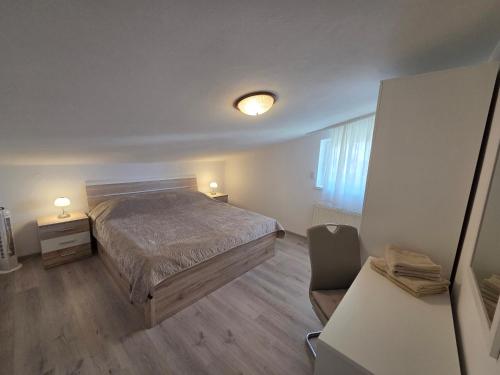 Apartments & Rooms Nensi