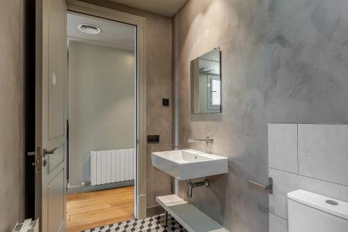 2173 - AB Casa Saltor One V-I