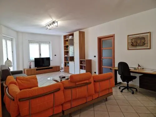 Officium su piazzetta photo 1