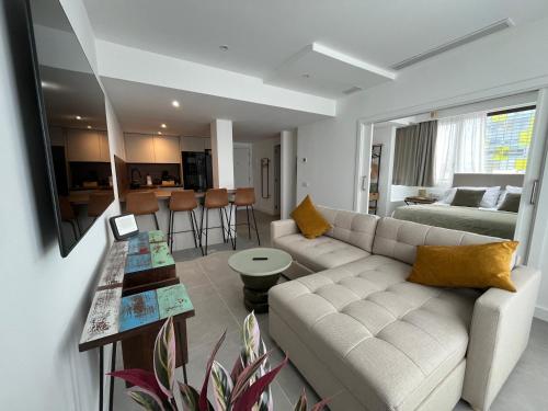 Aqua Bay View Atico 3