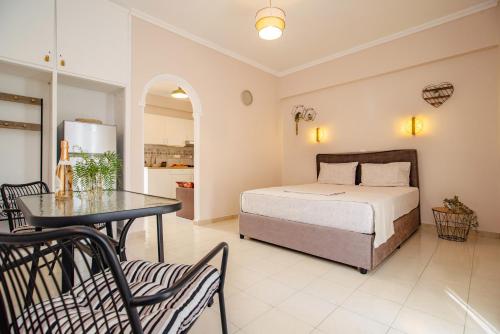 Peaceful House by the Creek 1