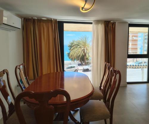 Blue Wave Apartment