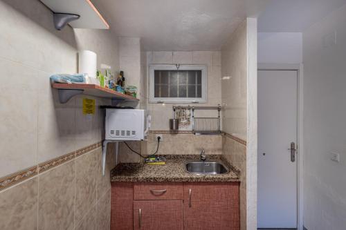 AA Guest - Jupiter Sea View Eco Apartment with Swimming Pools