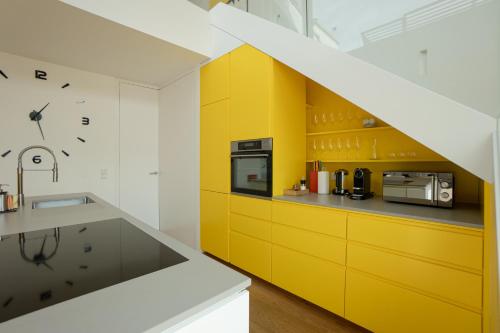 Spacious and Stylish Two-Level Retreat