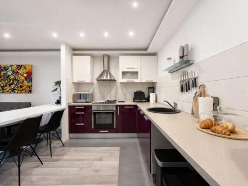 Luna Apartment