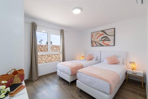 Villa Santana by Villa Plus