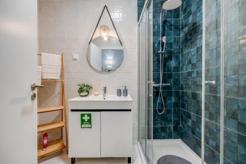 ESTUDIO LD a 350m da Praia da Rocha , Piscina, Garagem
