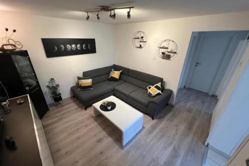 Holiday house with a parking space Split - 25463